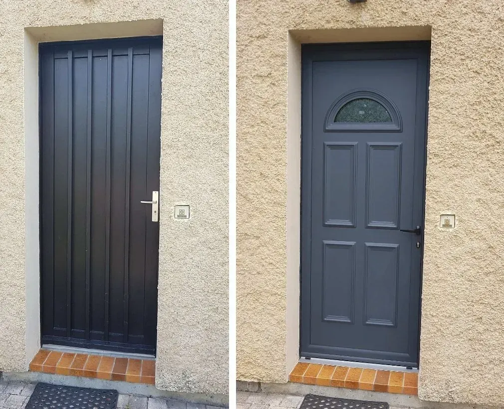 Deux portes : une porte à barreaux verticaux noirs et une porte à panneaux gris avec une fenêtre en demi-cercle. Les deux ont des cadres beiges.