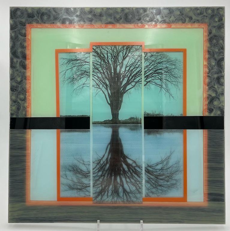 Glaskunstwerk "Baumgespiegelt"
