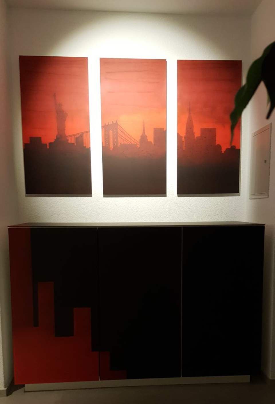 Geschirrschrank Manhattan, Bettina Eberle Die Glasmanufaktur