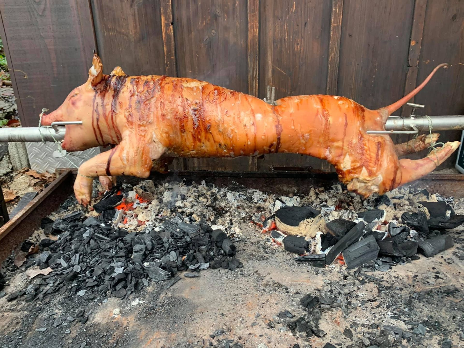 Spanferkel - Miletic LM-Partyservice in Zürich