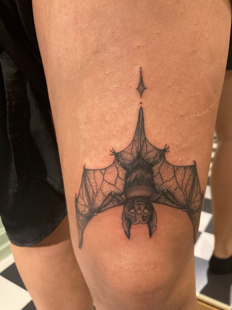 Fledermaus-Tattoo, Buenatinta 53 Tattoo