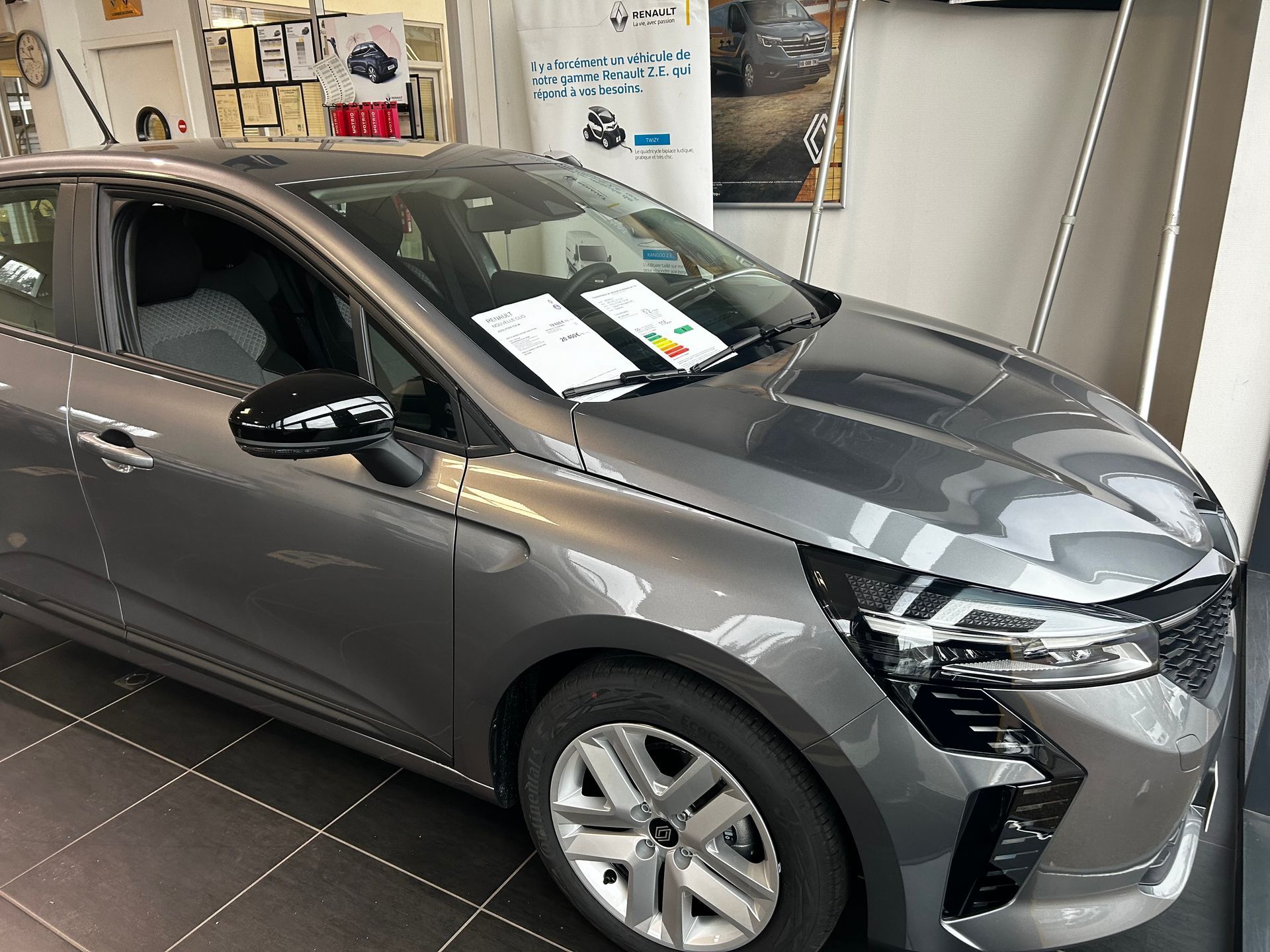 Véhicule à la vente.