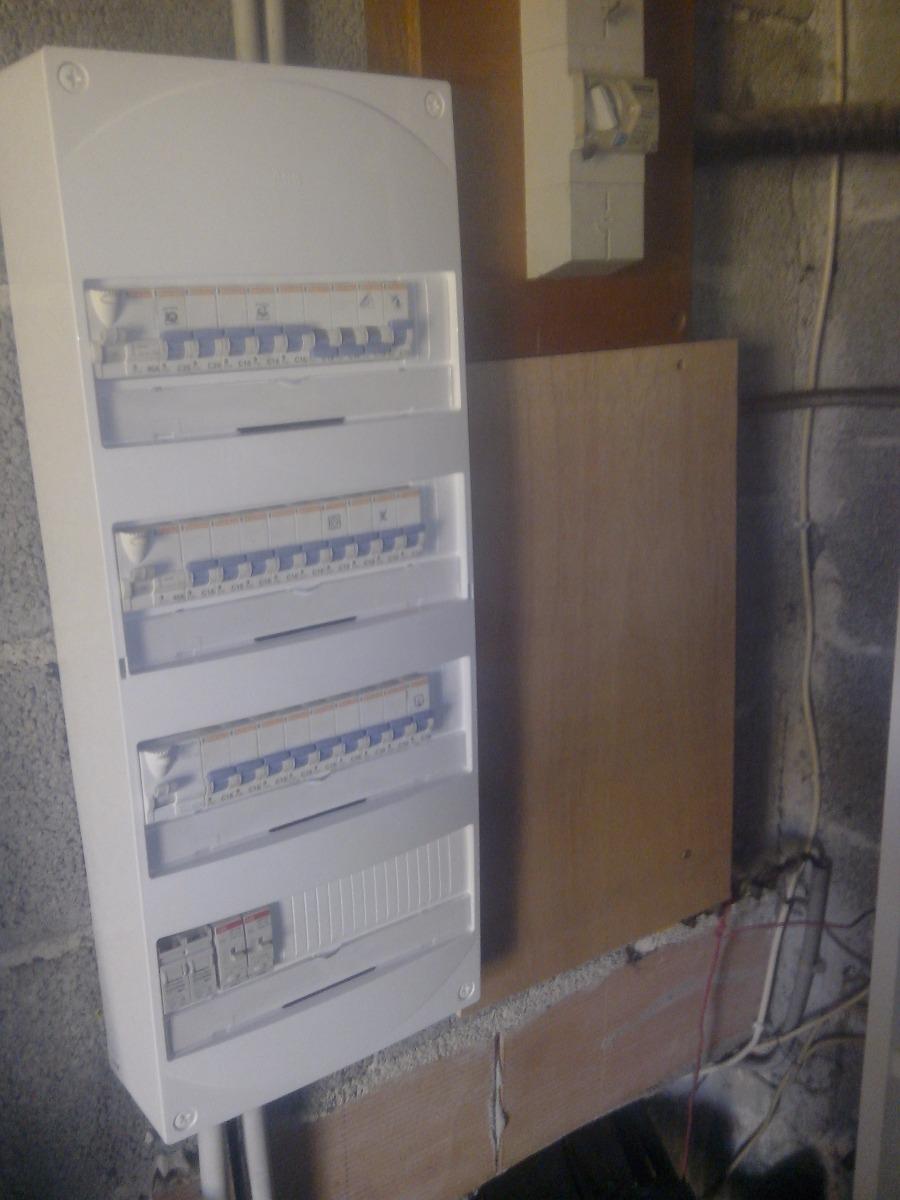 2014 réalisation d'un tableau électrique