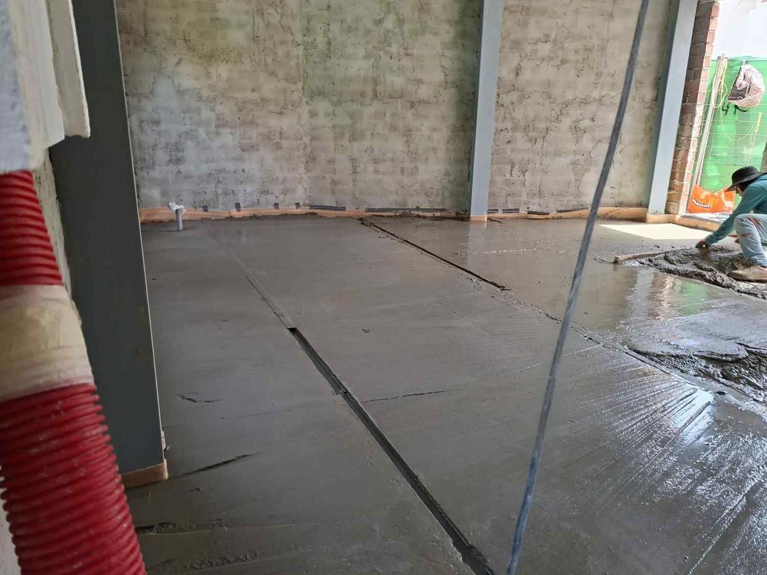 Habitación parcialmente terminada 