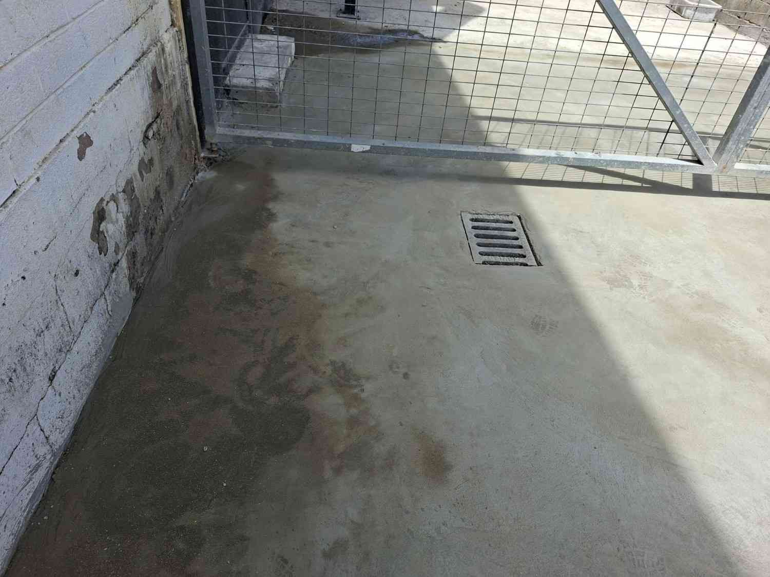 Entrada de vehículos de hormigón 