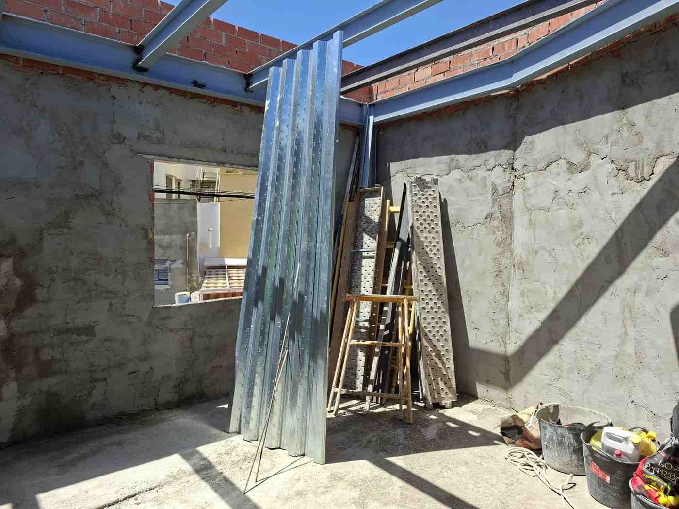 Habitación parcialmente construida 