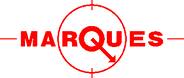 Logotipo rojo de MARQUES con un motivo de cruz circular y flecha sobre fondo blanco.