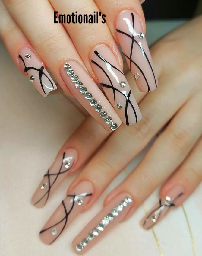 beauté des mains avec design