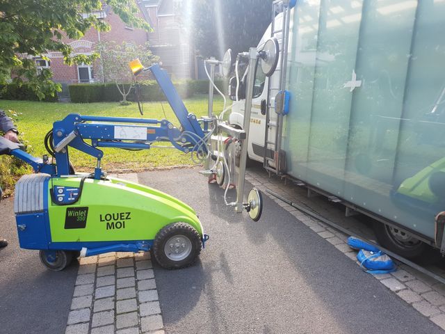 Transport de vitre de bâtiment