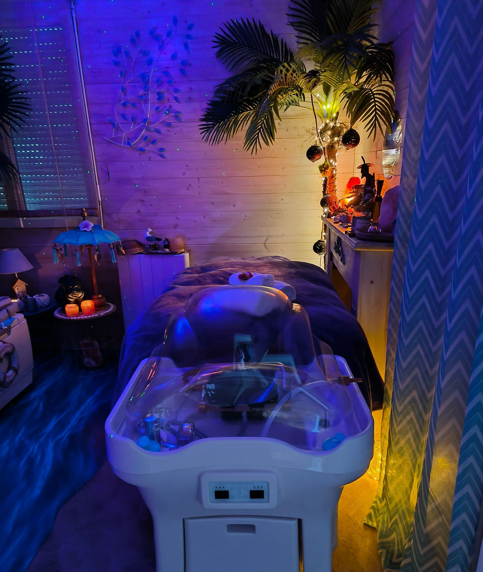 Pièce de massage avec accessoire Head Spa