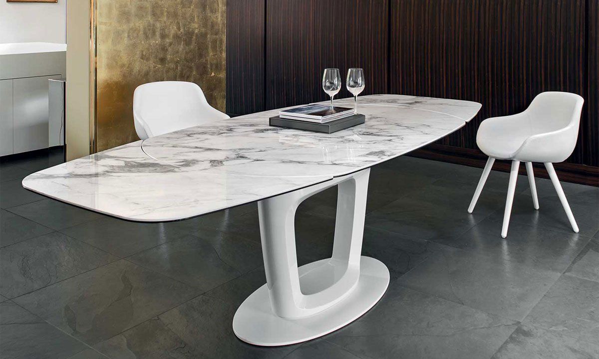 Table de repas en complexe céramique-verre