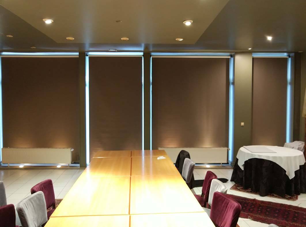 Stores toiles occultantes