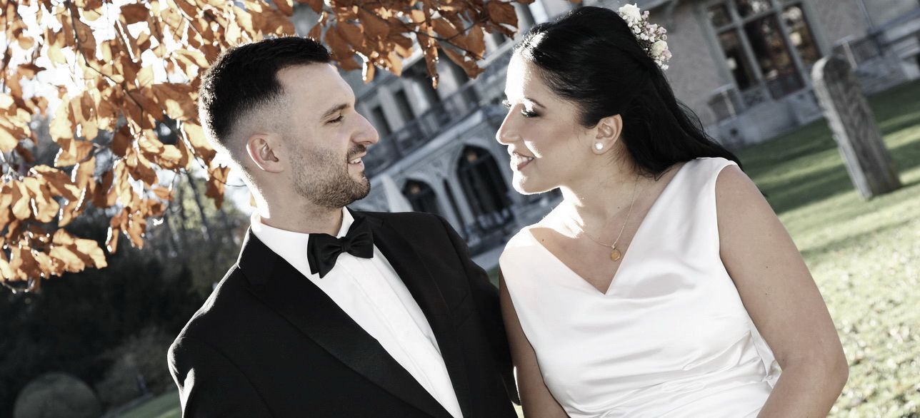 Romantisches Brautpaar beim Hochzeitsfotoshooting in Thun