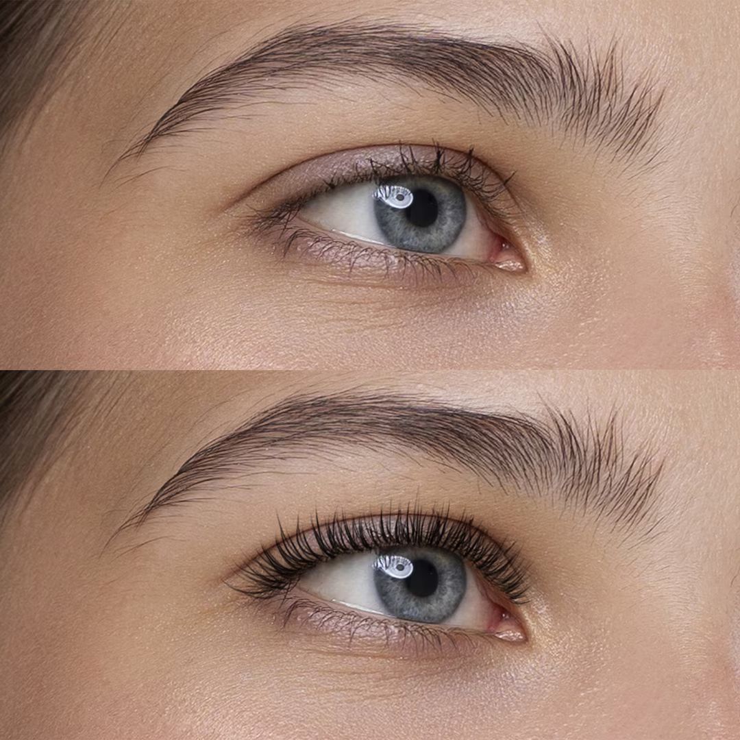 Oberes Auge mit minimalem Make-up, unteres Auge mit Mascara, Vorher-/Nachher-Effekt.