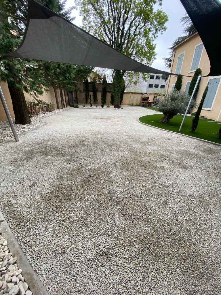 Allée de cailloux 2