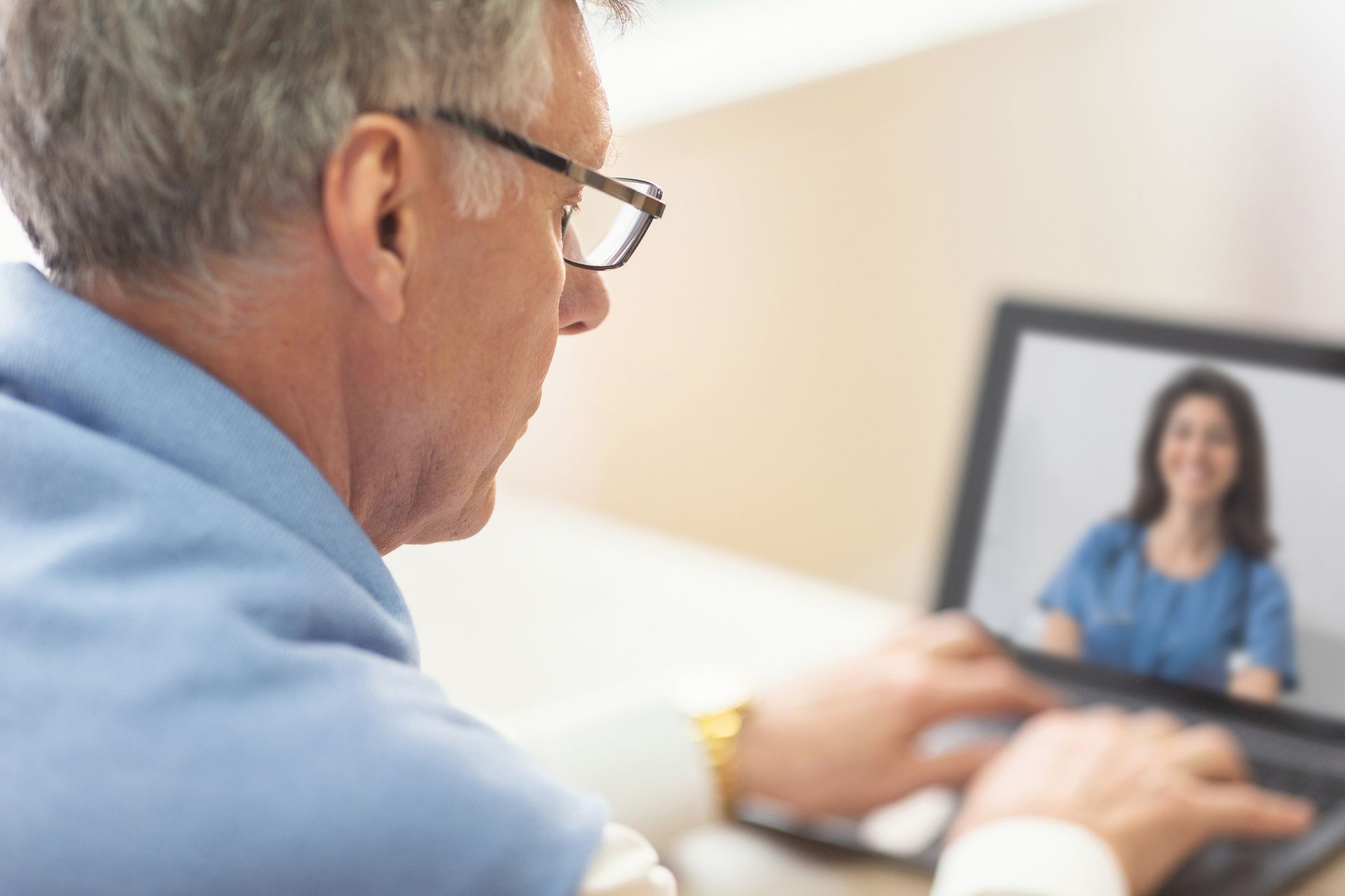 Apoio com Carinho - centro de apoio domiciliário