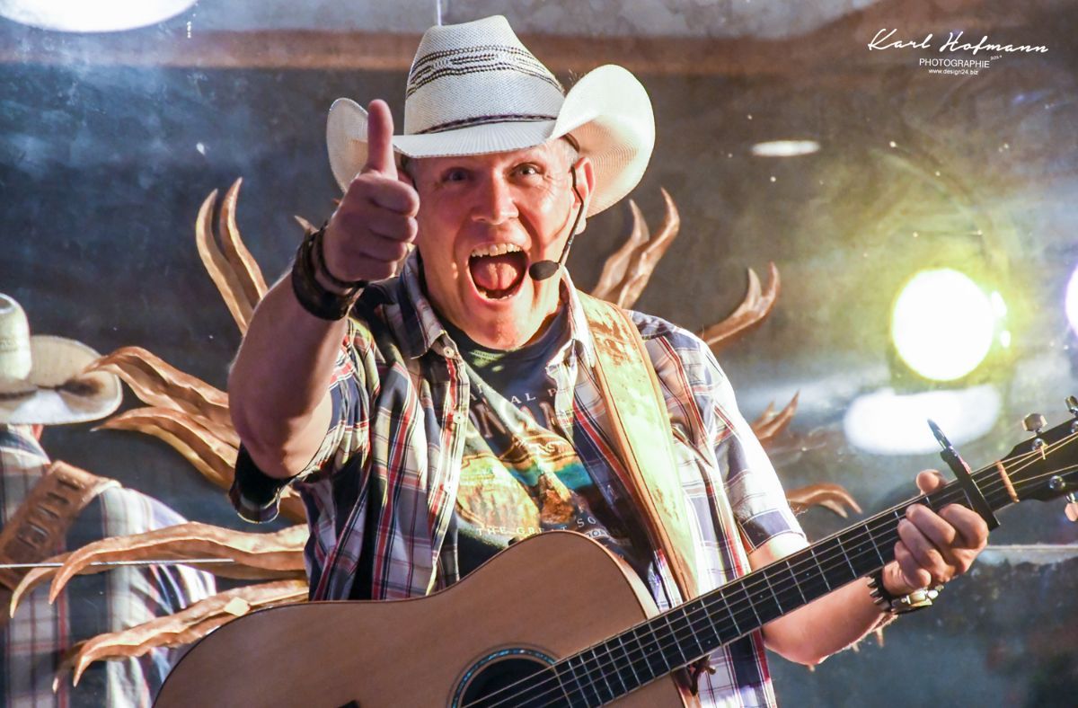 Entertainment Business for U.S. Country Music – Country-Event