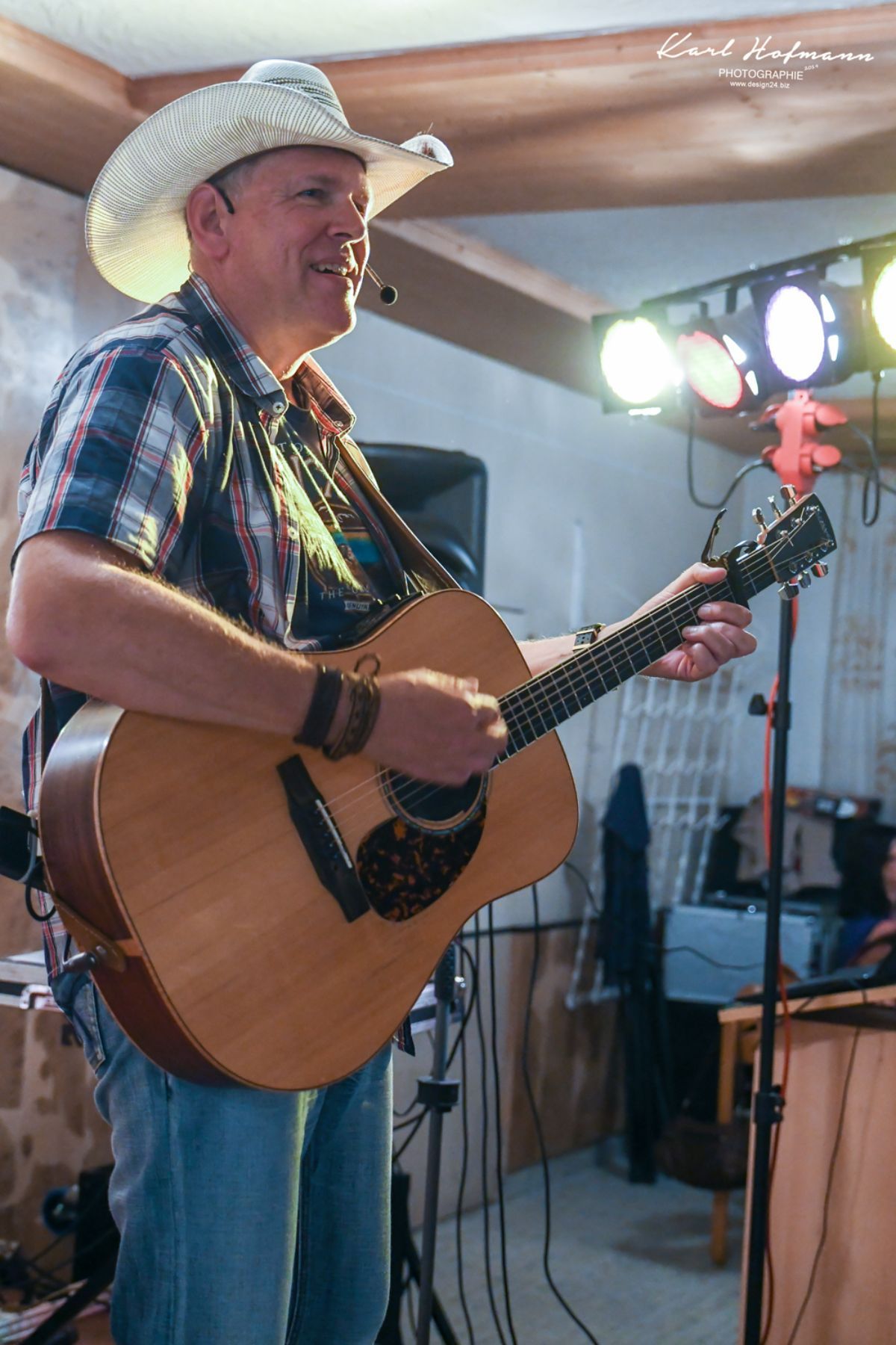 Entertainment Business for U.S. Country Music – Country-Event