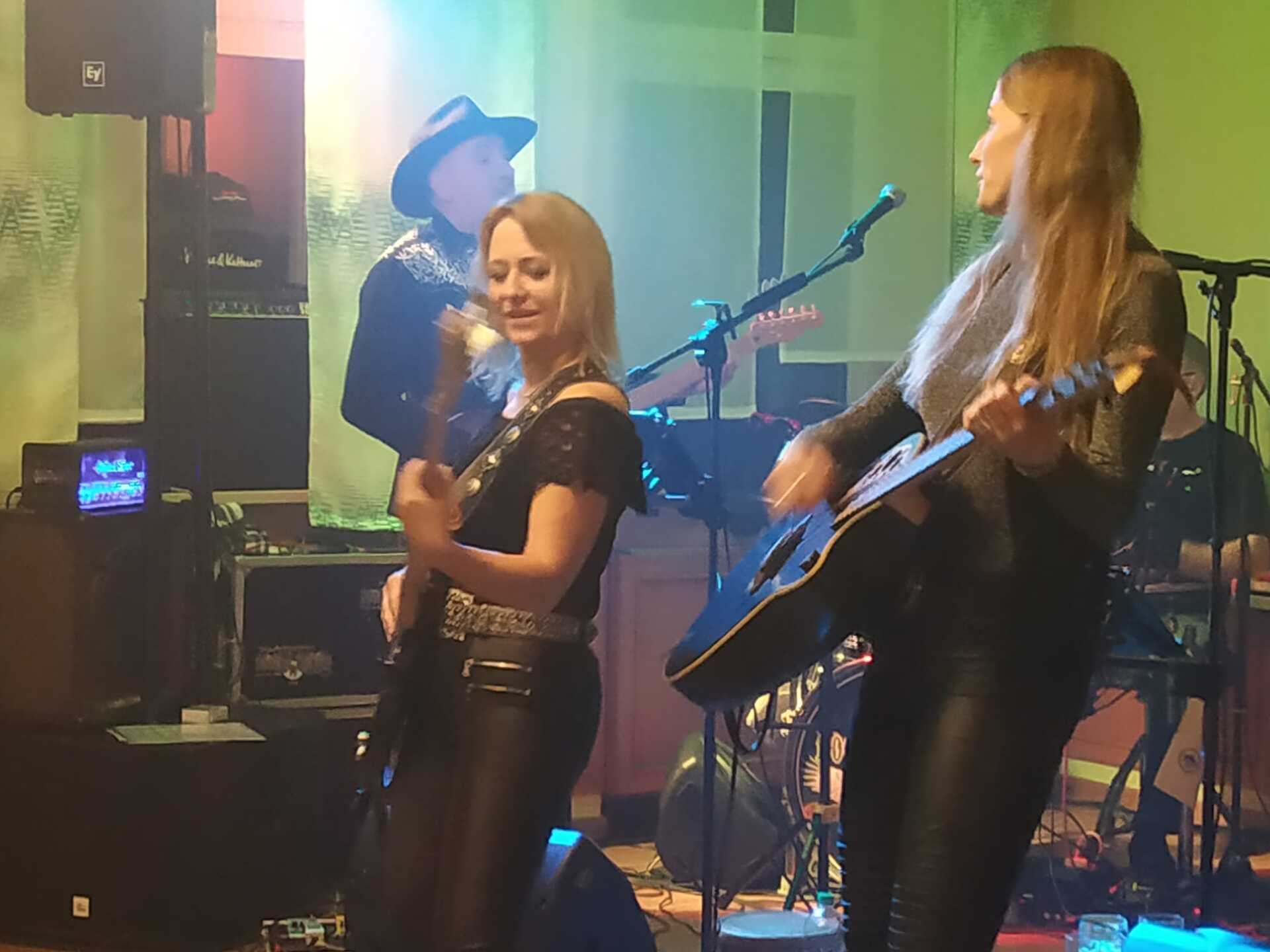 Entertainment Business for U.S. Country MusicEntertainment Business for U.S. Country Music