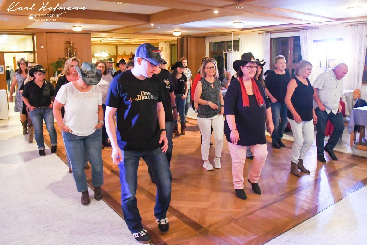 Entertainment Business for U.S. Country Music – Country-Event