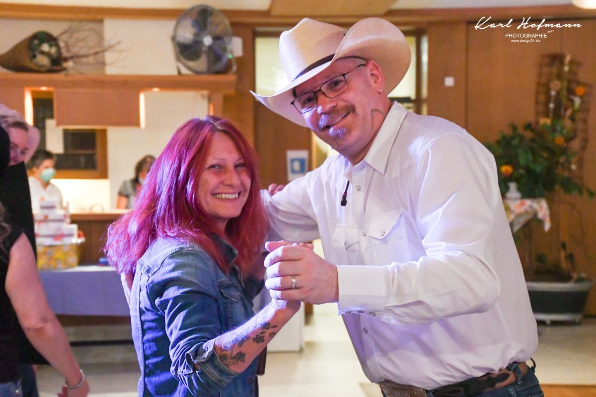 Entertainment Business for U.S. Country Music – Country-Event