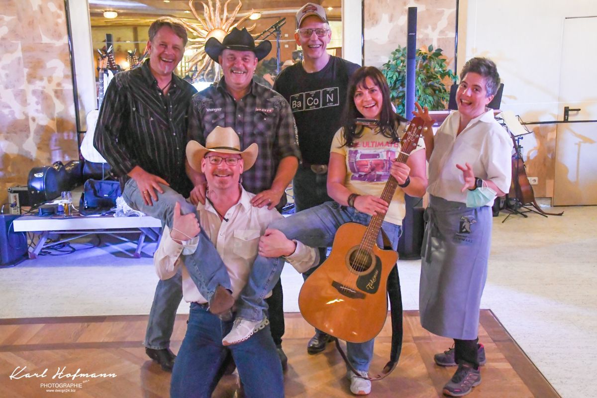 Entertainment Business for U.S. Country Music – Country-Event