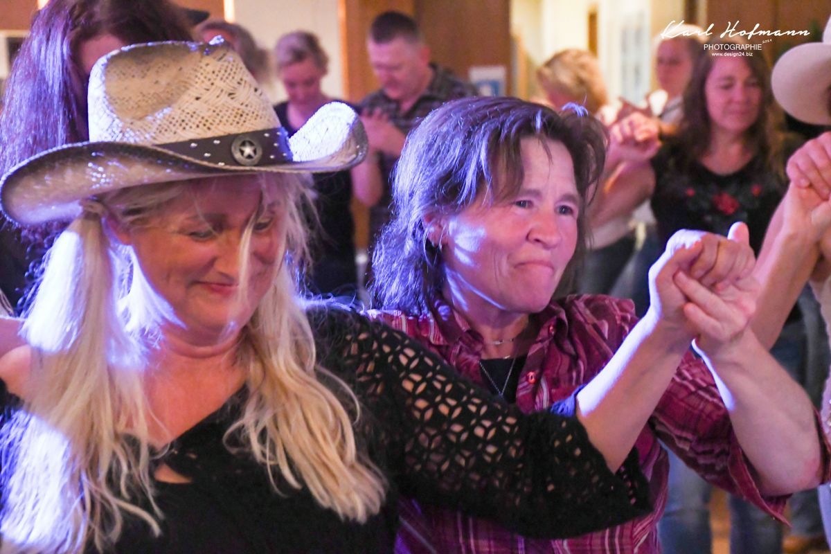 Entertainment Business for U.S. Country Music – Country-Event