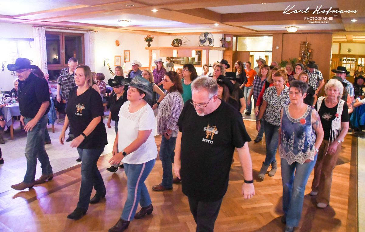 Entertainment Business for U.S. Country Music – Country-Event