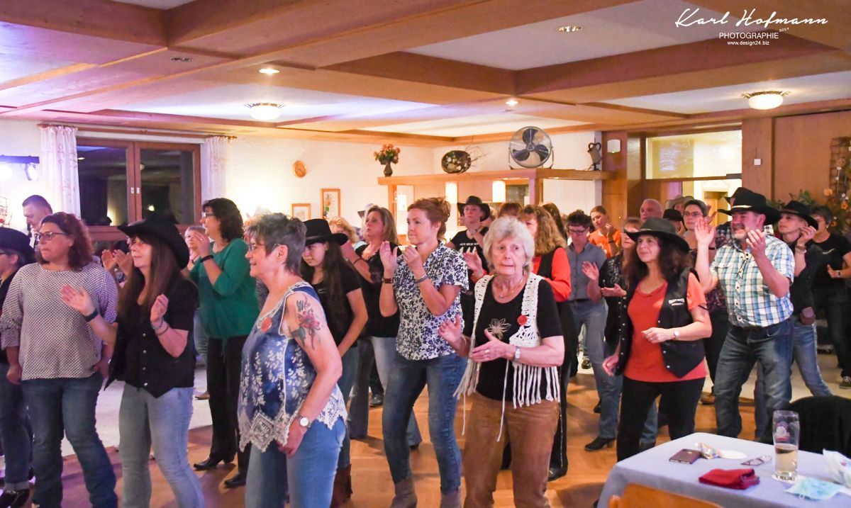 Entertainment Business for U.S. Country Music – Country-Event