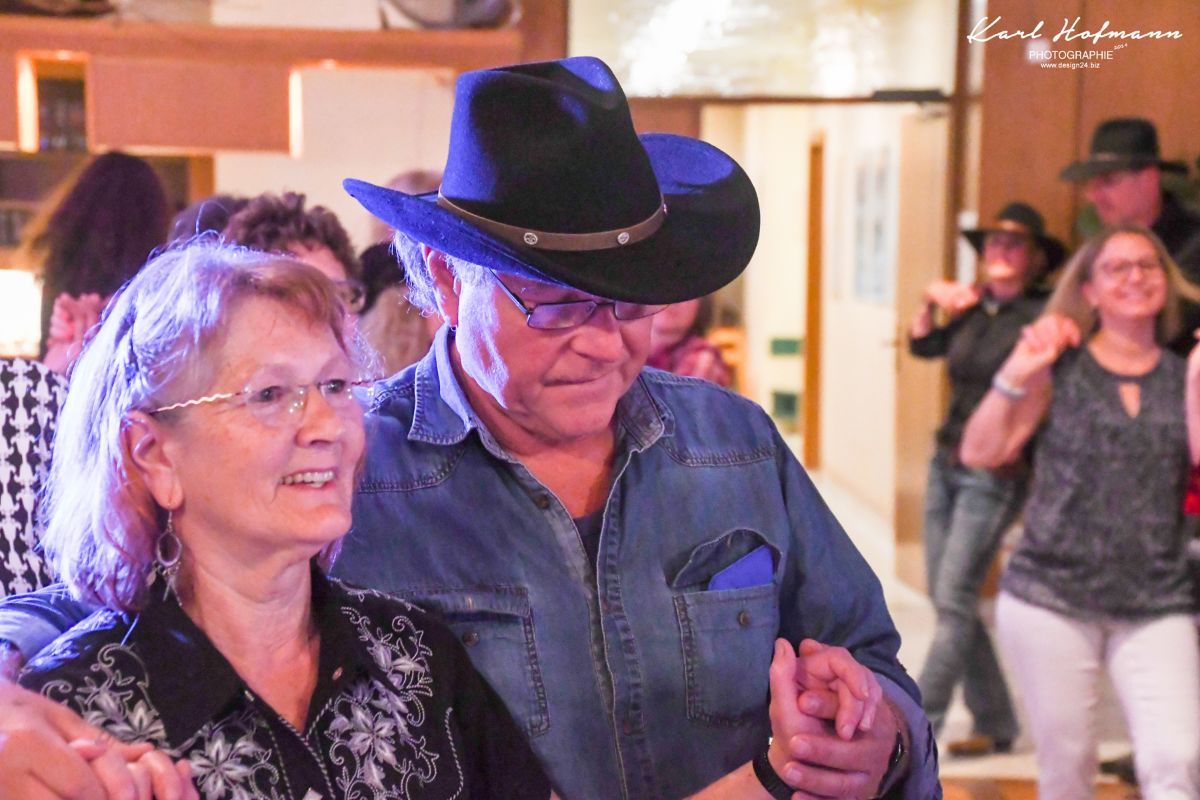 Entertainment Business for U.S. Country Music – Country-Event