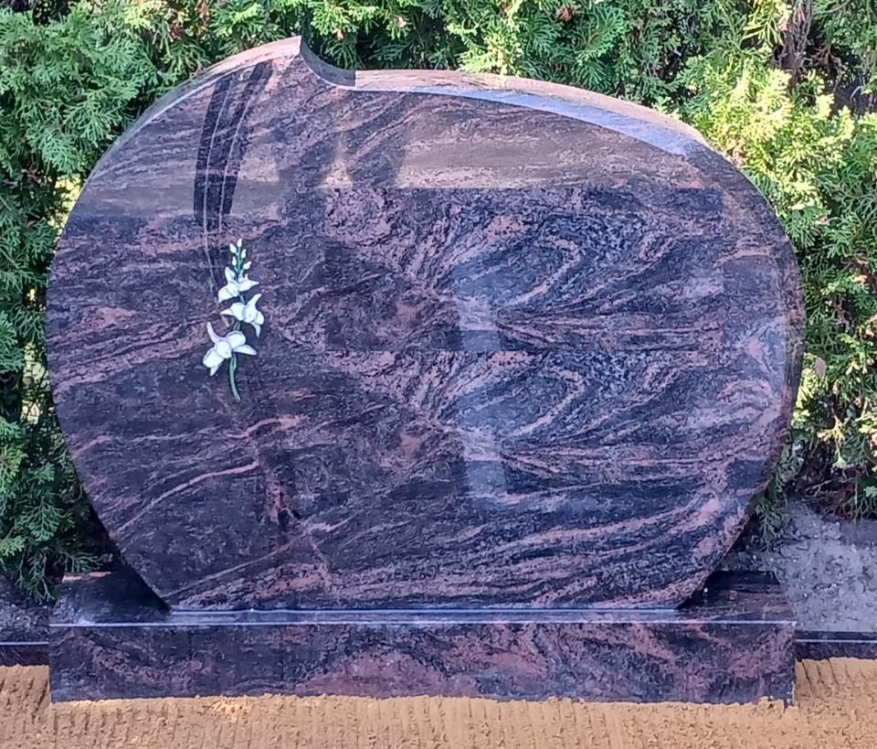 Grabsteine Steinmetzbetrieb Riech