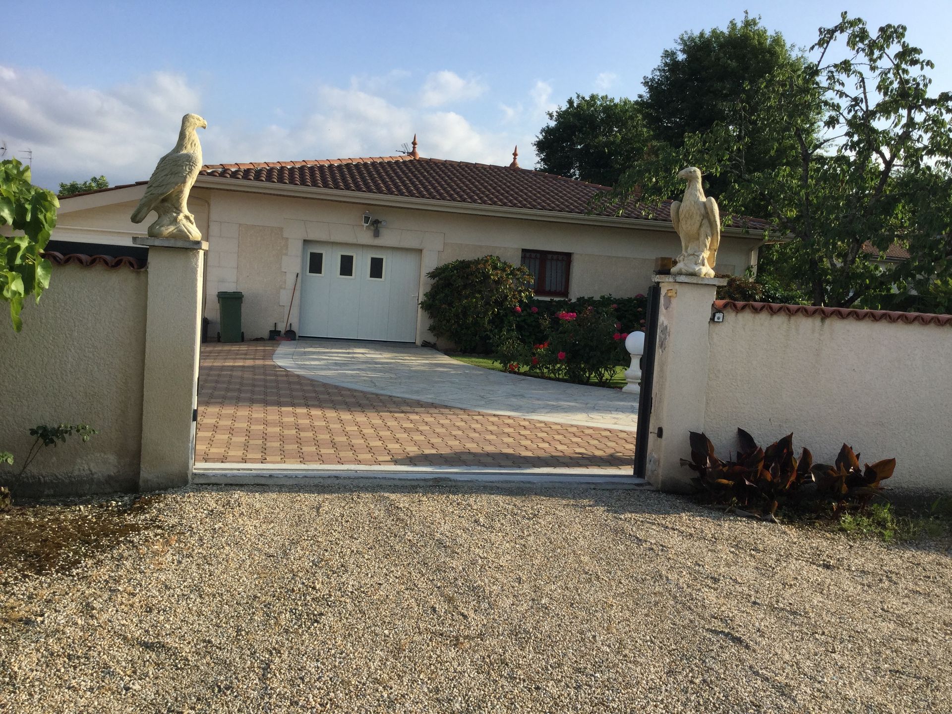 Création d'allée de jardin.