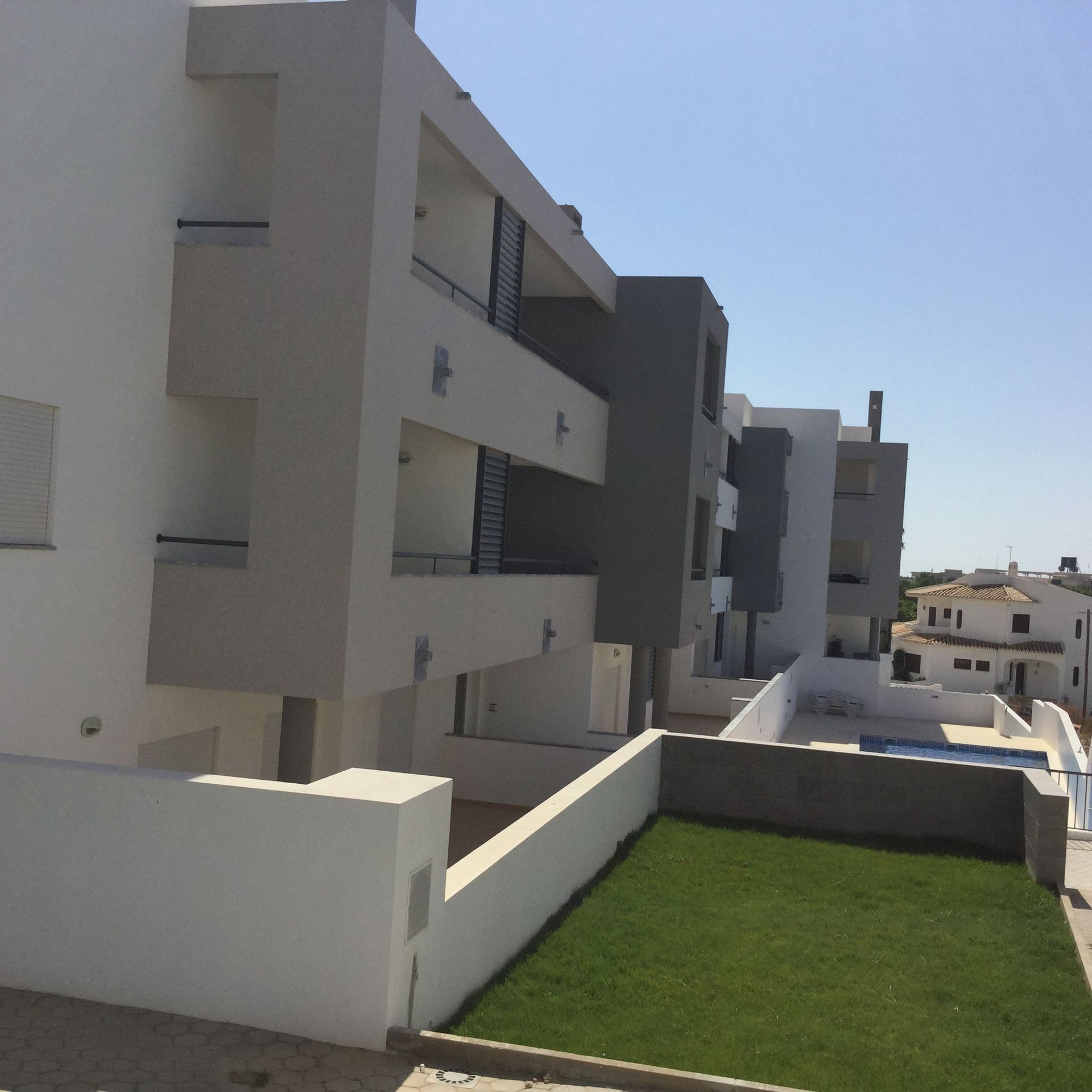 Protection durable de façade.