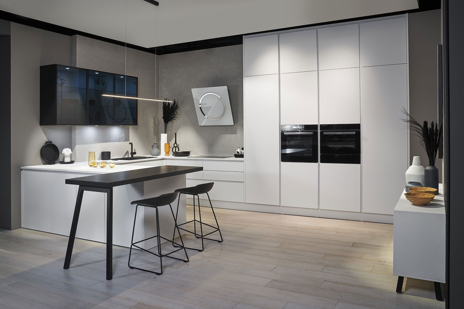 Cuisine en U avec tabouret