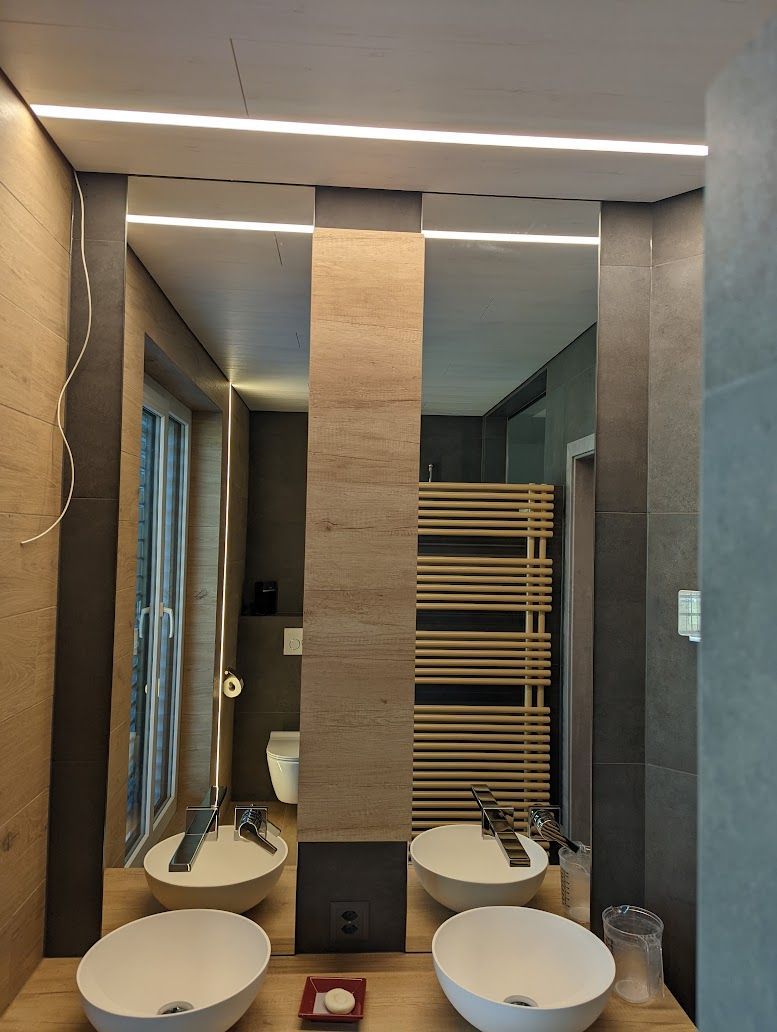 lumière de salle de bain