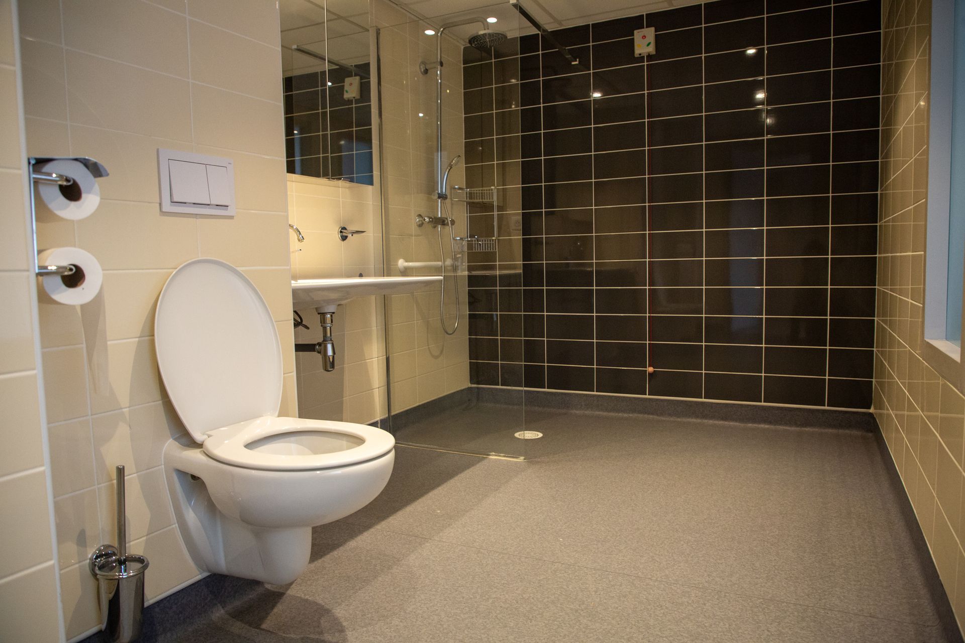 Grande salle de bains privative