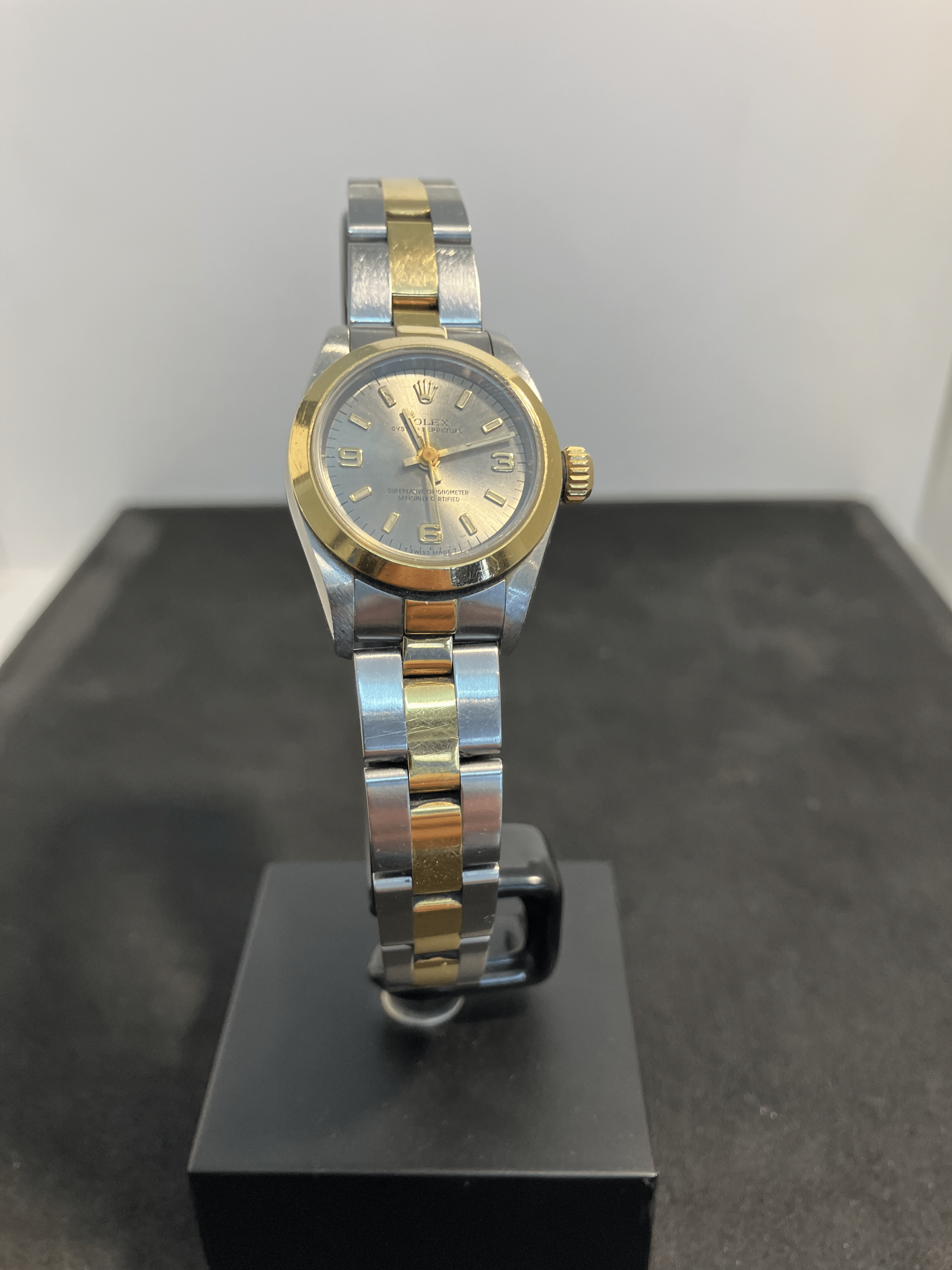 Rolex Oyster Perpetual de face.