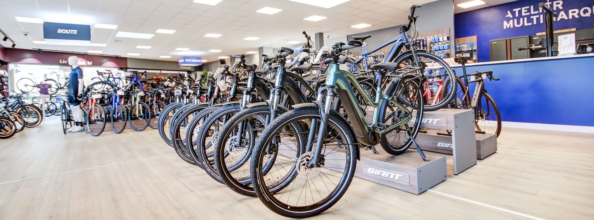 Vélos pour hommes en magasin