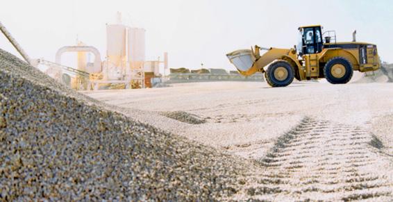 Sables cailloux granulats - chargeuse sur pneus pour granulat