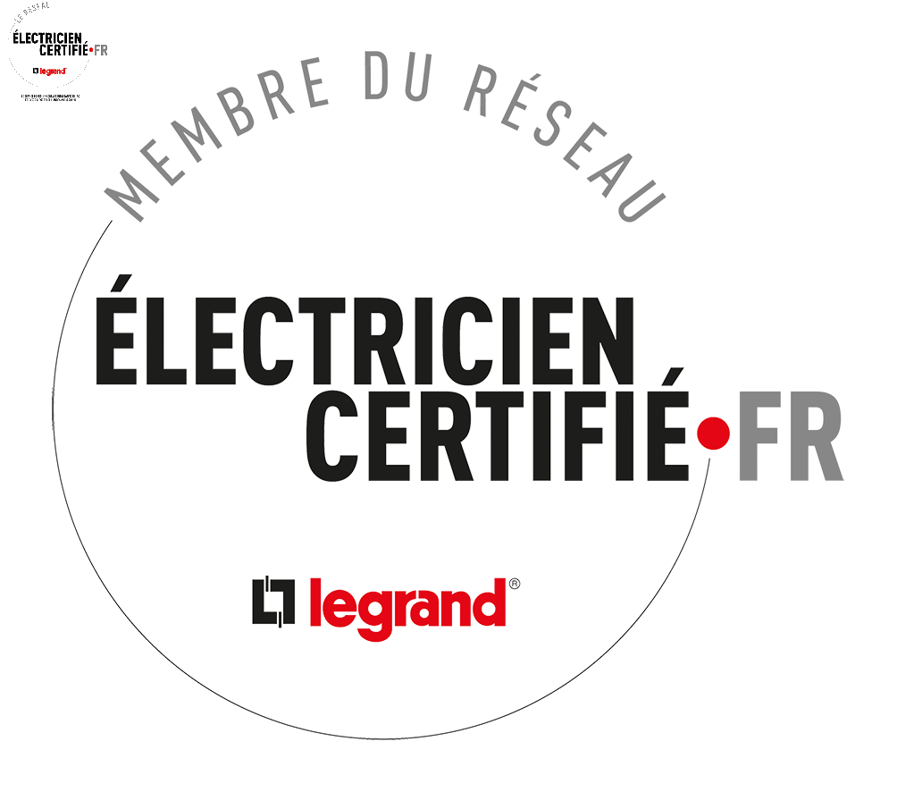Logo de membre du réseau d'électriciens certifiés Legrand sur fond blanc.