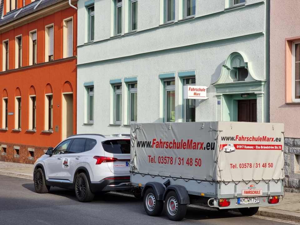 Fahrschule Marx – Anhänger und Fahrschule