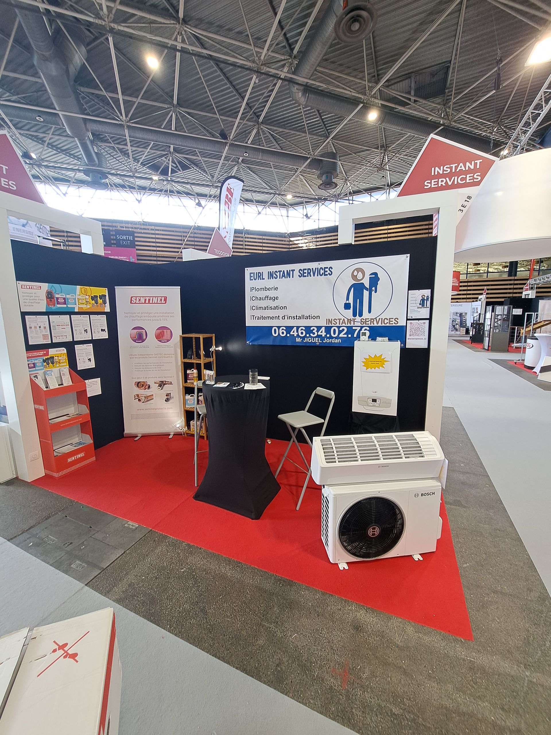 Stand de l'entreprise Instant Services