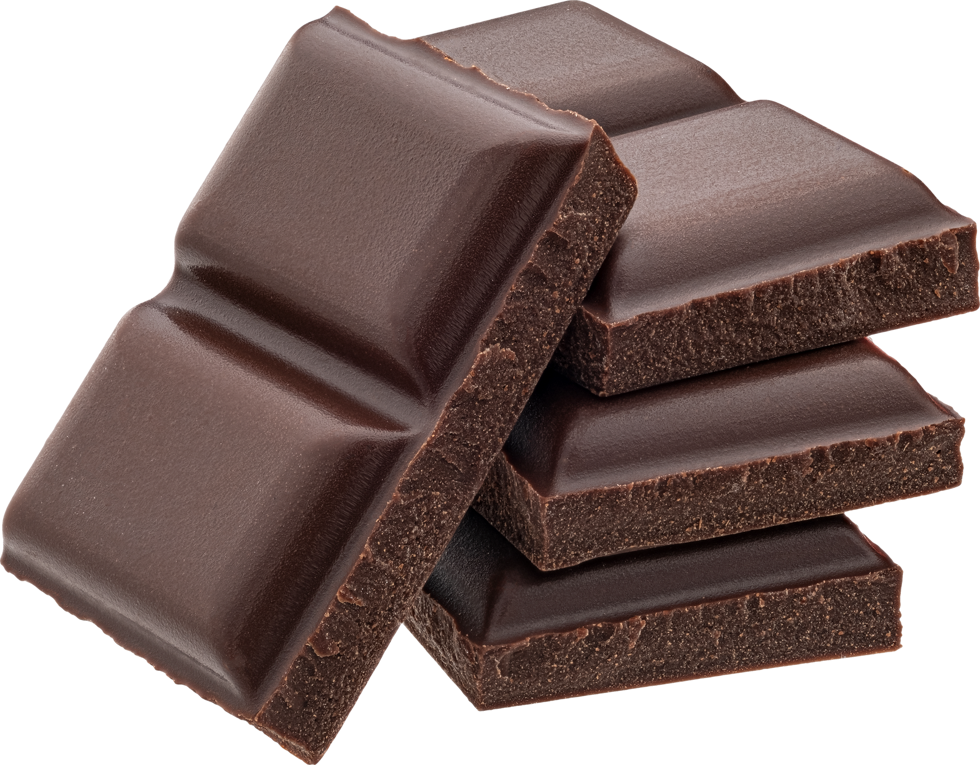 Barres de chocolat noir empilées, dont une penchée devant
