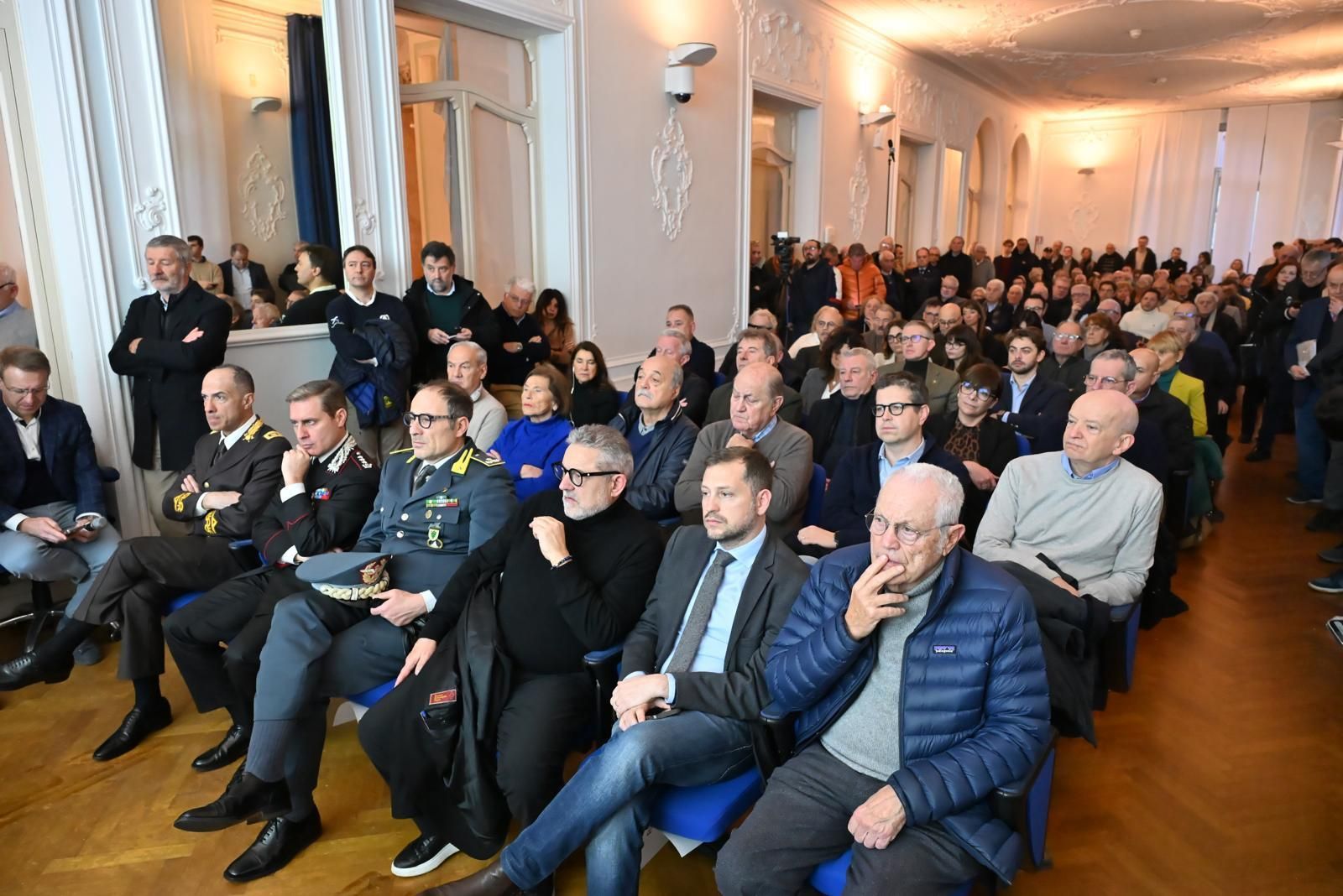 Pubblico numeroso a un evento de La Lombardia che Vorrei in sala storica a Varese