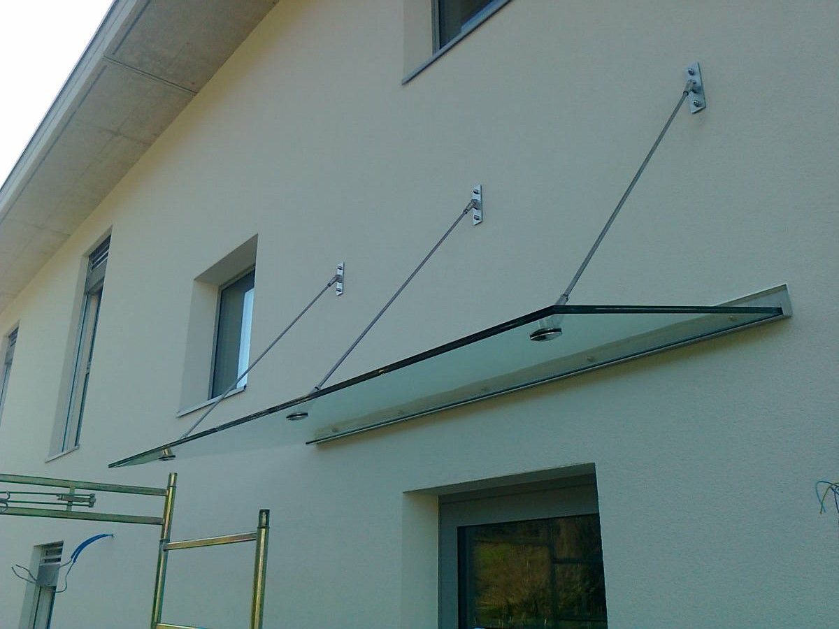 Metalcostruzioni Bernasconi - Tettoia in vetro