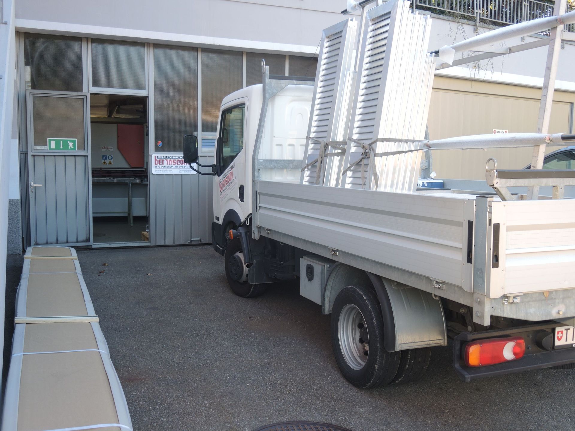 Metalcostruzioni Bernasconi - Lavorazione ferro e alluminio