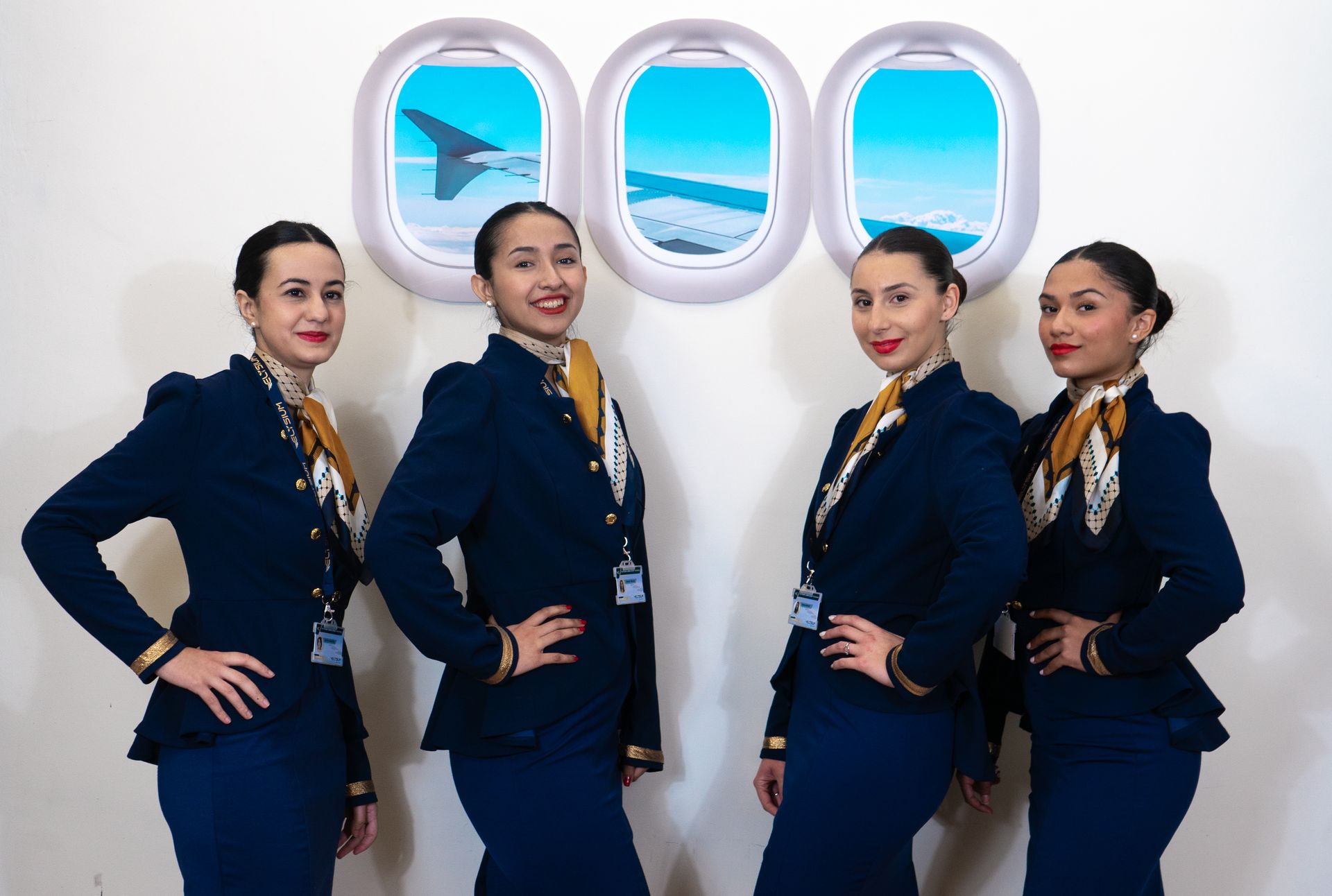 imagen escuela auxiliares de vuelo