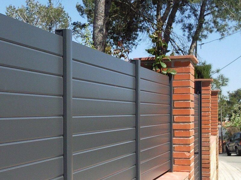 Fabrication de portail ALU sur-mesure.