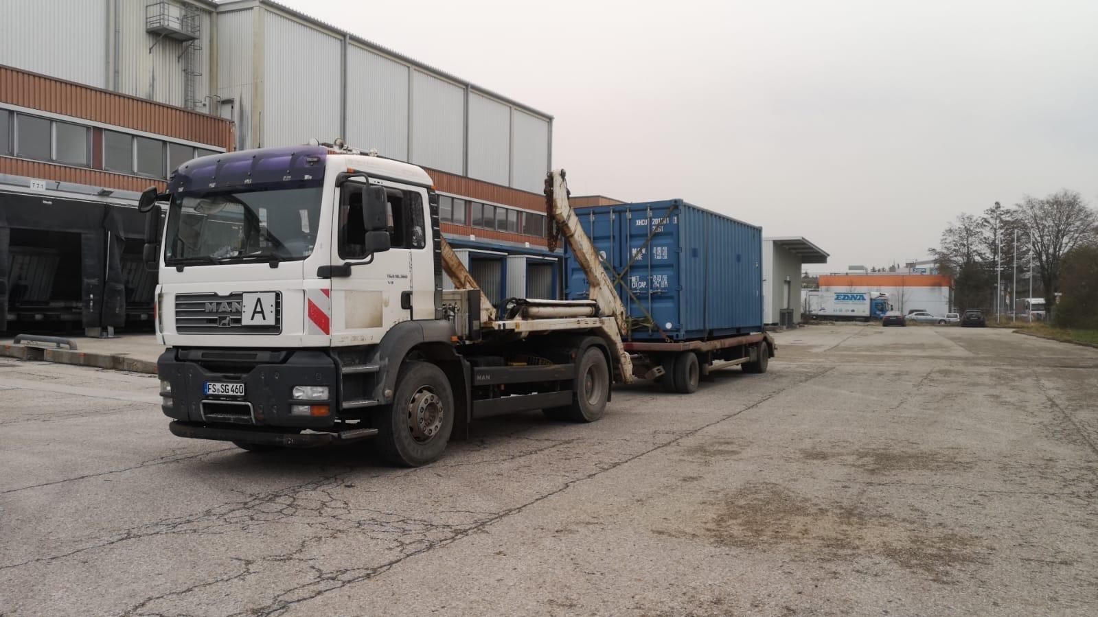 Gmach Baucontainer und Fuhrpark