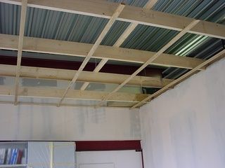 04_Wände gespachtelt Decke Unterkonstruktion 